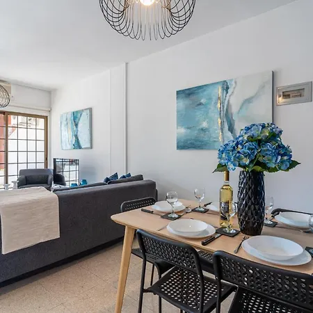 Azure 2-br W/terrace In * Larnaca