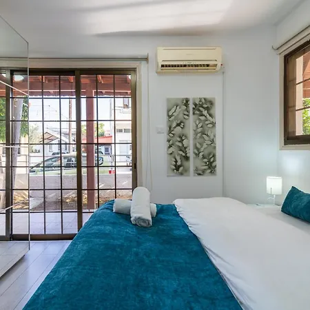 Azure 2-br W/terrace In *