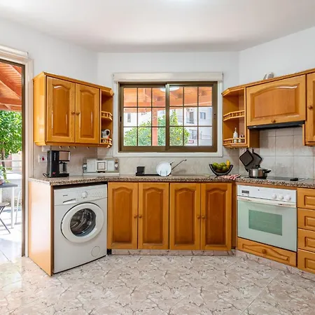 Azure 2-br W/terrace In * Larnaca